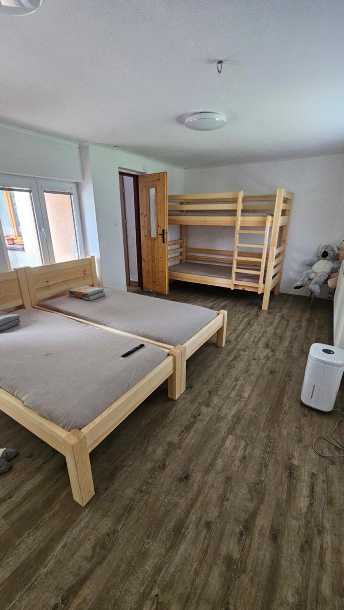 Farma U Lesa Apartment Хлинско Екстериор снимка
